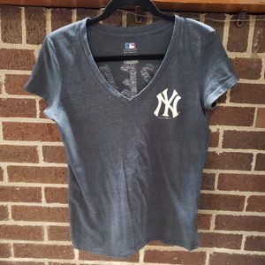 New York Yankees womens tshirt